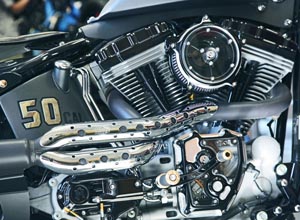 エンジンカスタムカバーについて